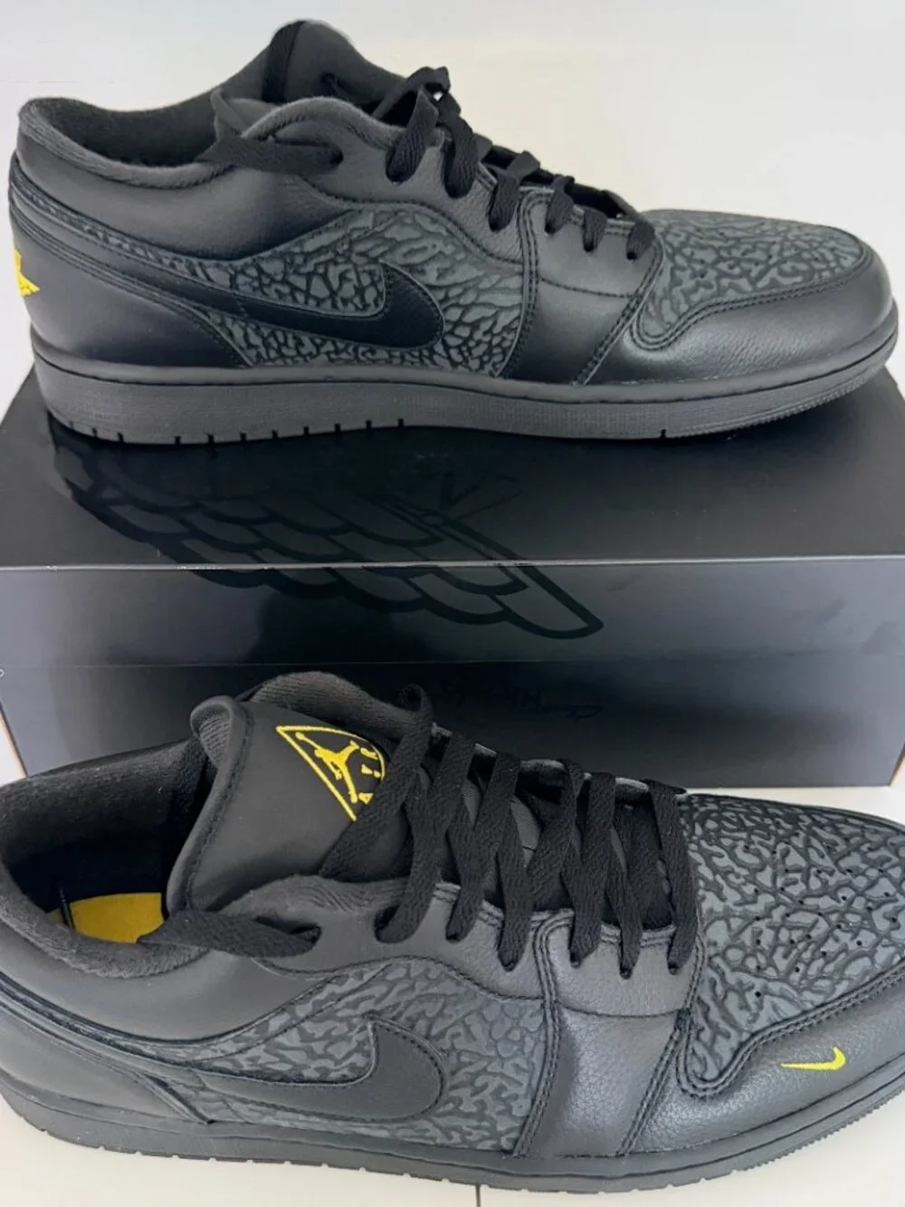 Air Jordan 1 SE Low Black Anthracite Tour Yellow Mens 13 IM6568-010